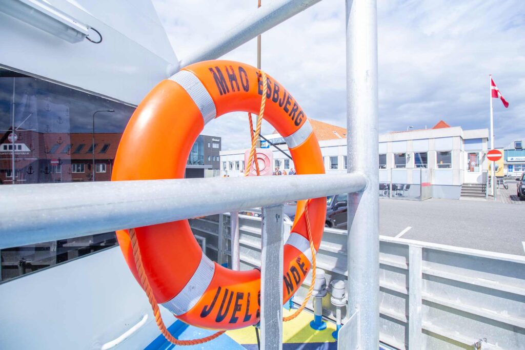 Health-and-safety MHO Esbjerg life-saver on the ship